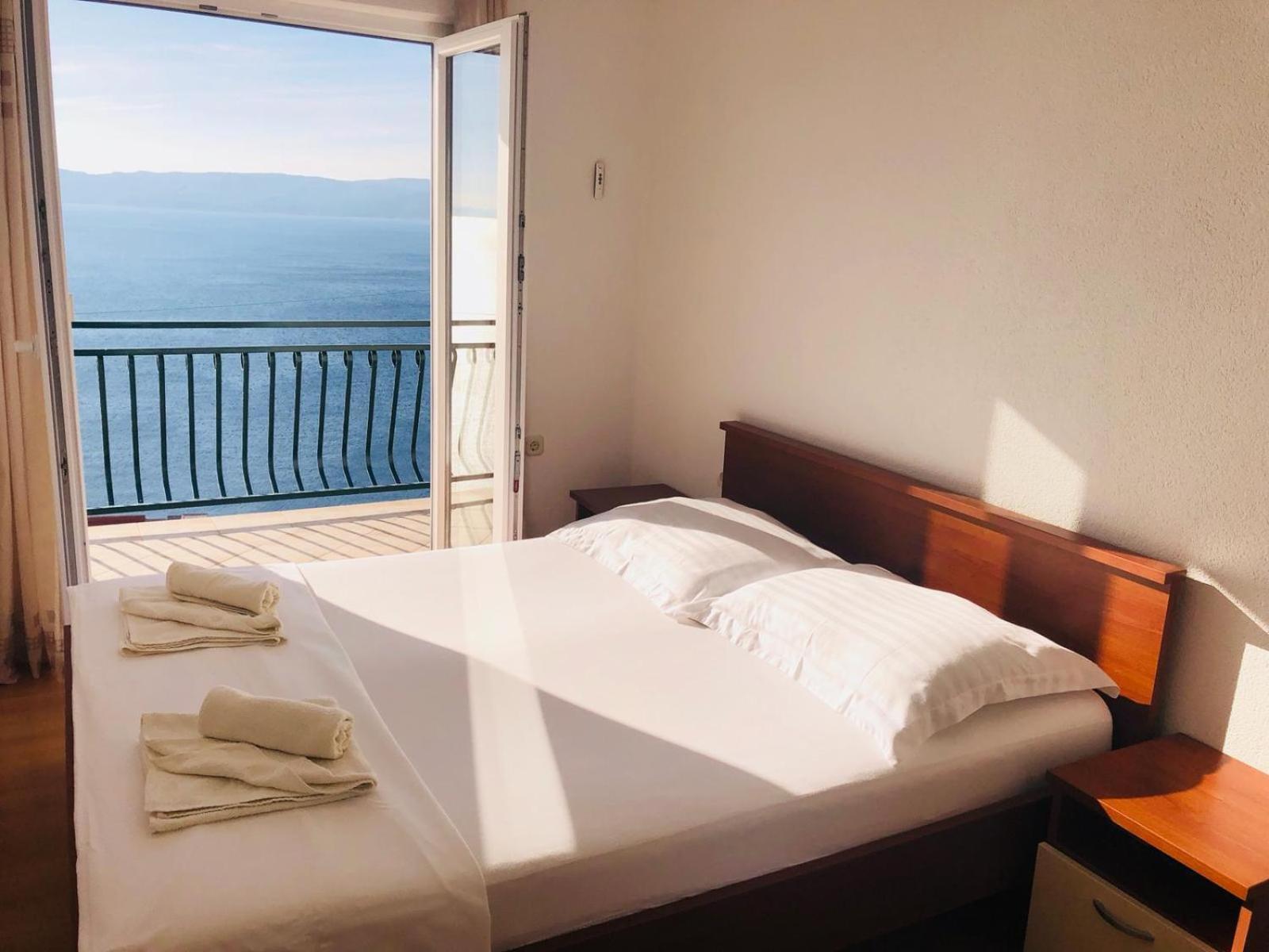 Apartman Stevic Pisak Exterior foto